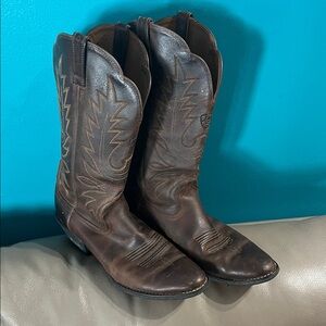 Classic Brown Leather Women’s Cowboy Boots- Ariat 9B